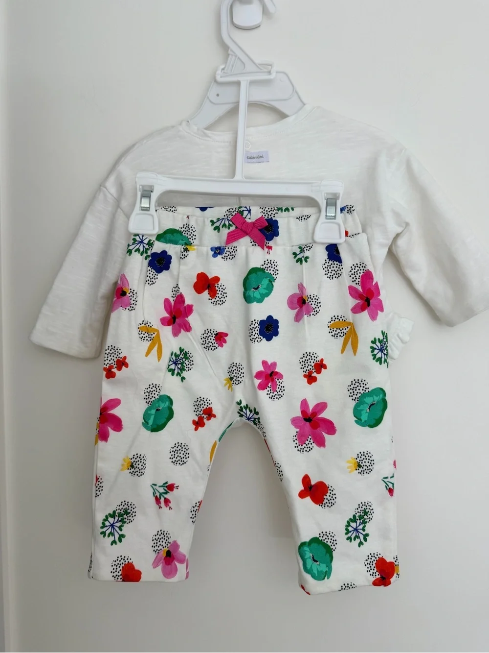 Catmini Baby Two-Piece Set with Pink Bird & Floral Leggings